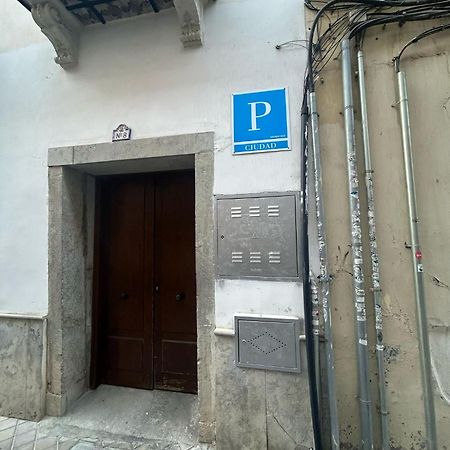 Pension Veracruz 2 Granada Bagian luar foto