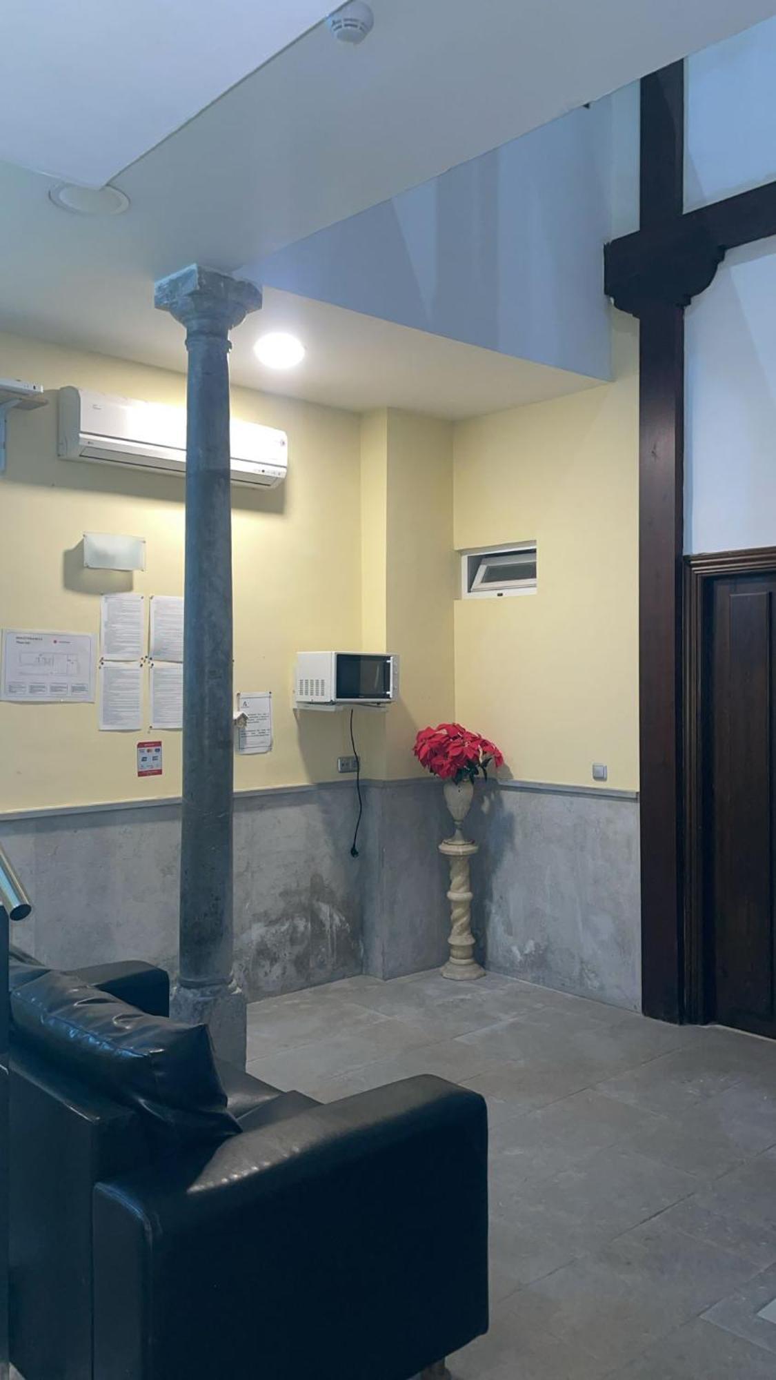 Pension Veracruz 2 Granada Bagian luar foto
