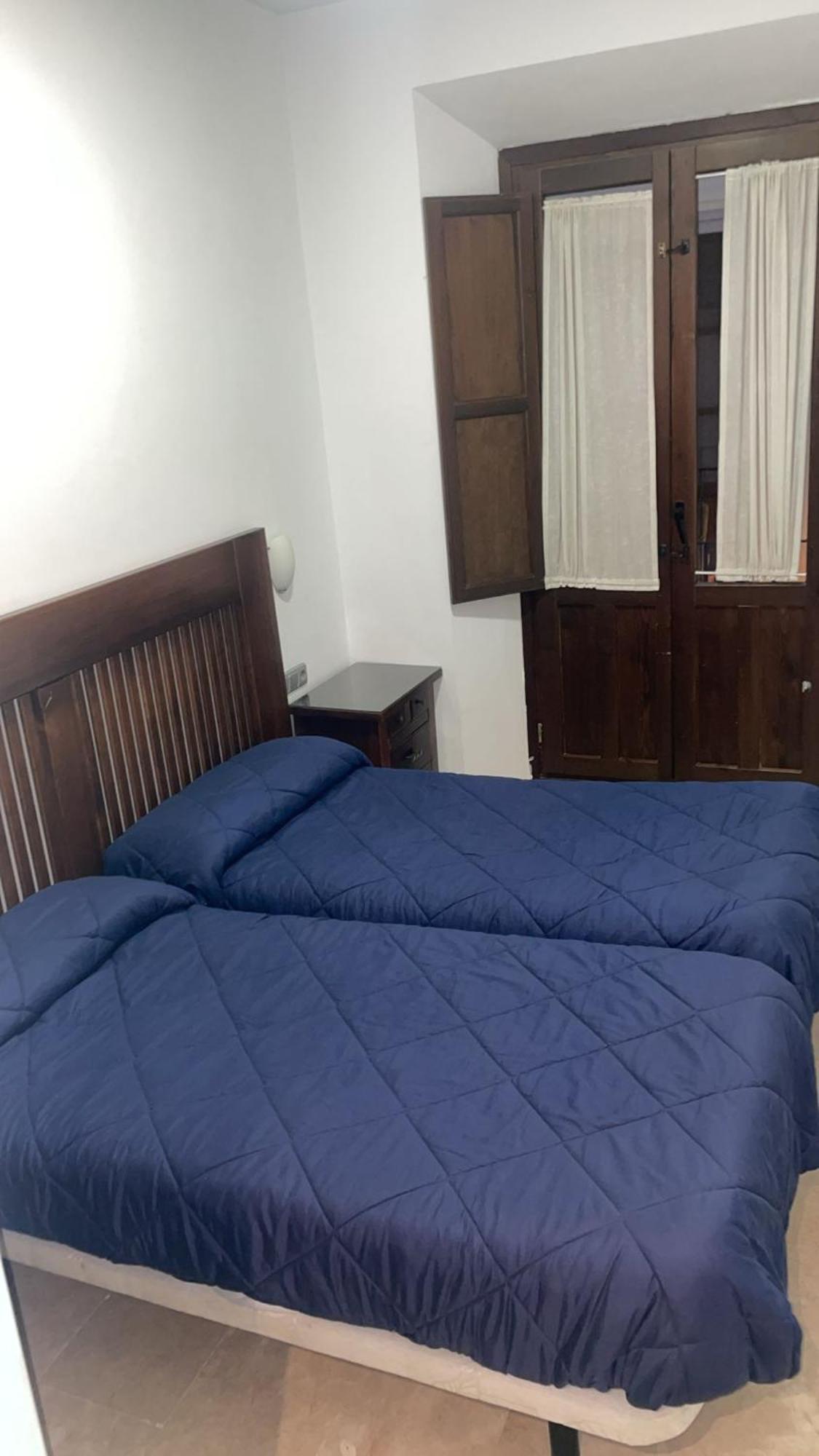 Pension Veracruz 2 Granada Bagian luar foto